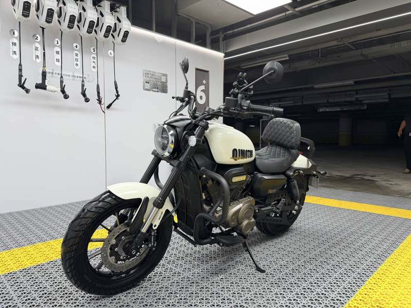 二手QJMOTOR闪300