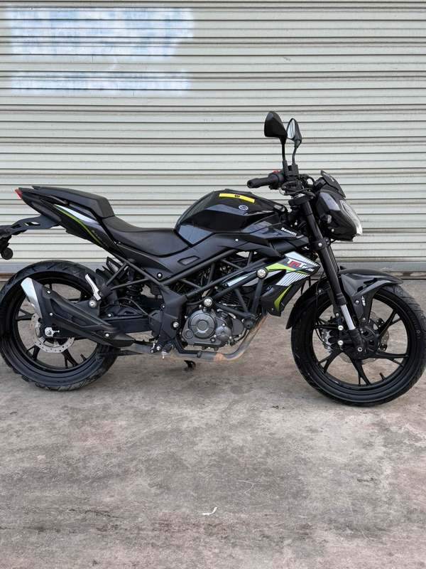 二手贝纳利红宝龙 TNT150i