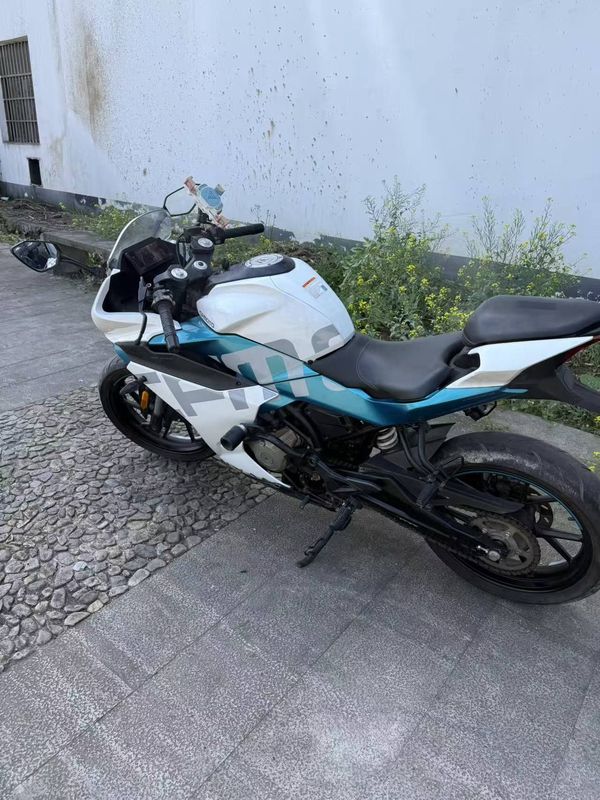 二手春风250SR