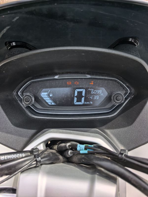 二手豪爵UHR150