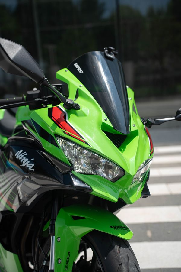 二手川崎ZX-4R
