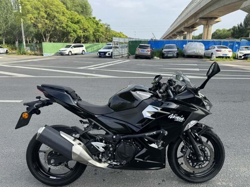 二手川崎Ninja 400