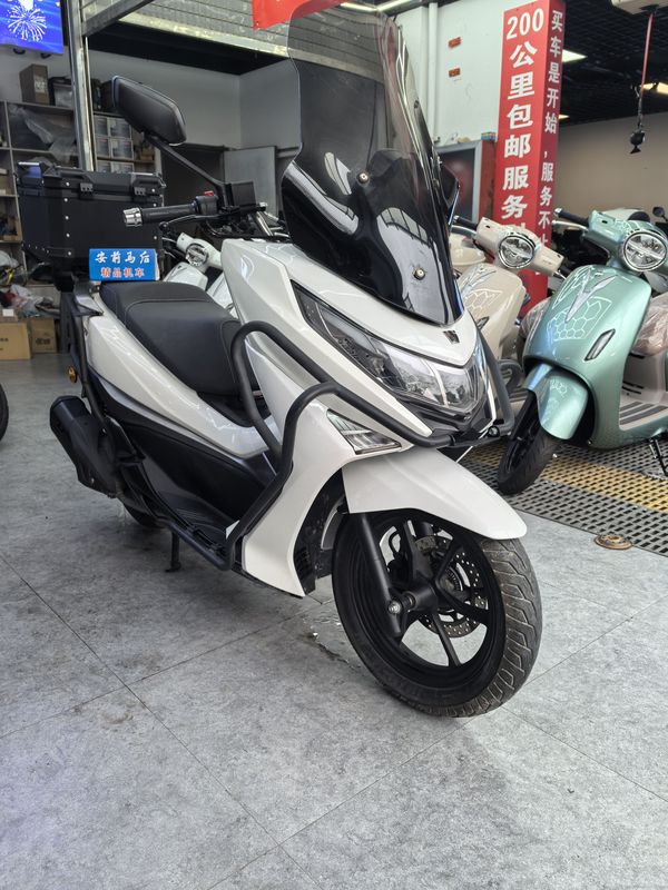二手豪爵UHR150