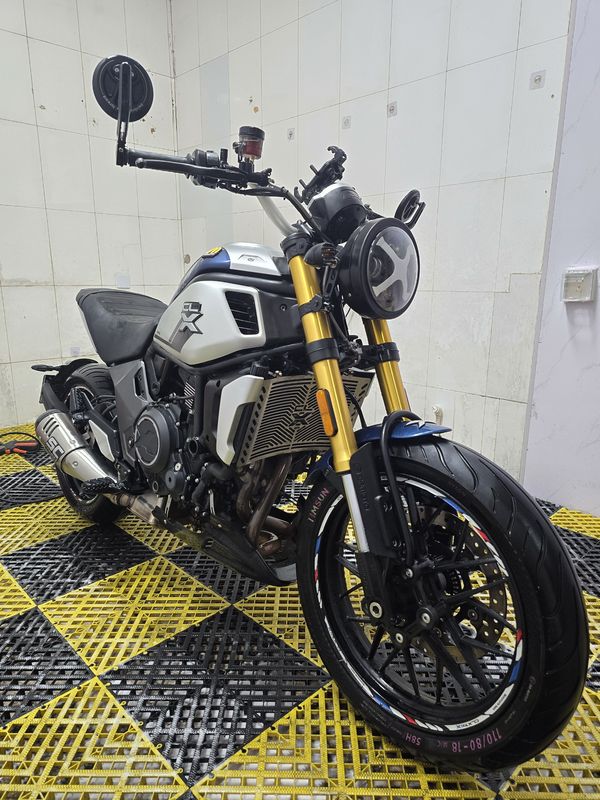 二手春风700CL-X