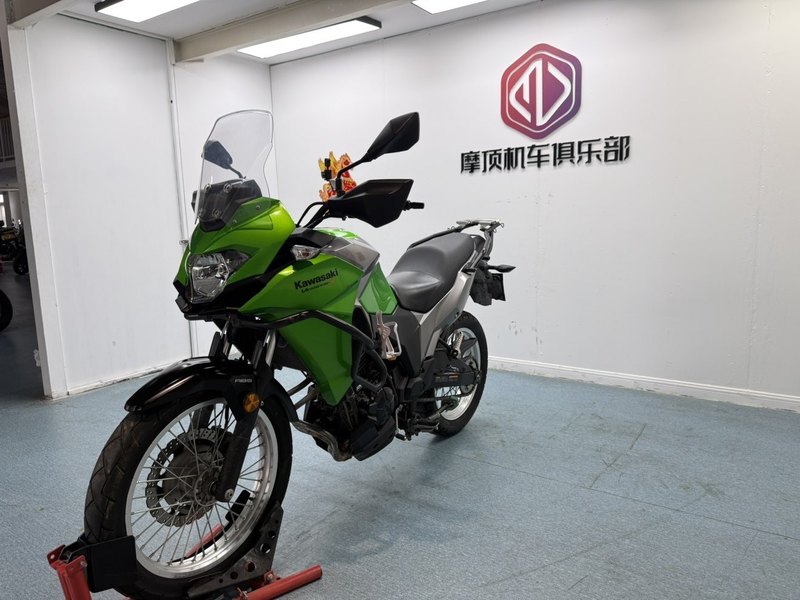 二手川崎Versys-X 300 