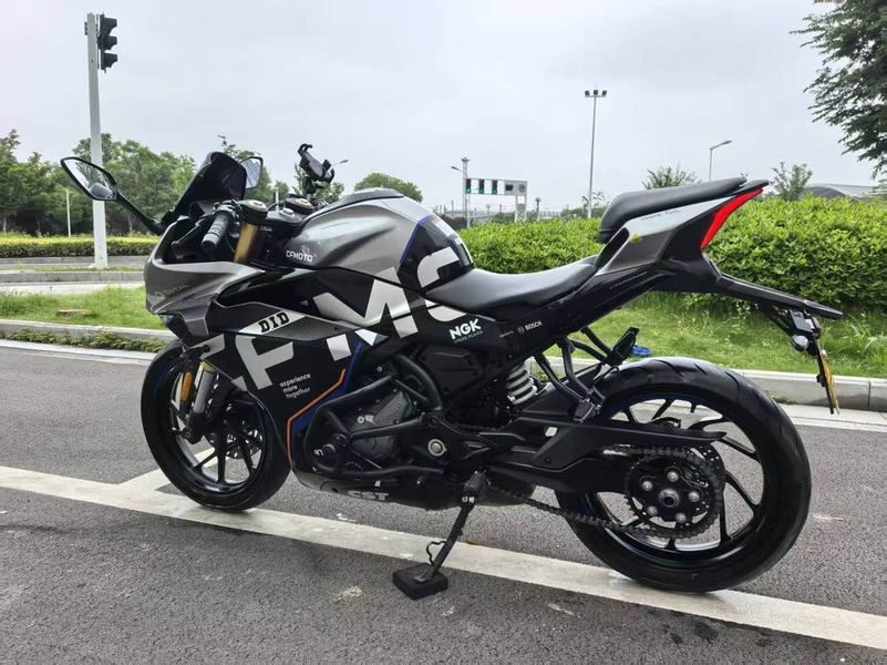二手春风250SR