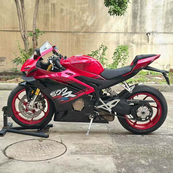 二手张雪机车500RR