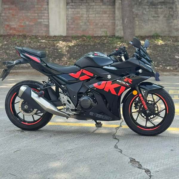 二手豪爵铃木GSX250R