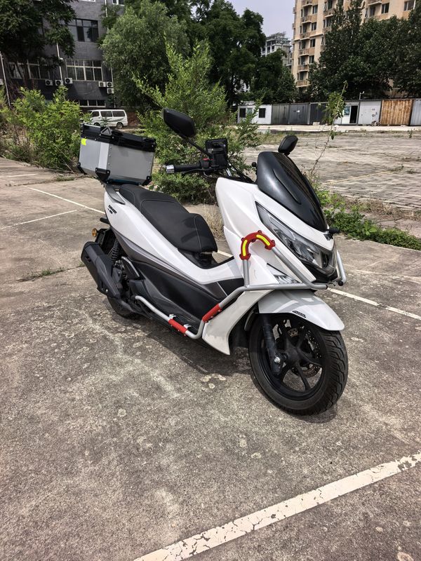 二手豪爵UHR150