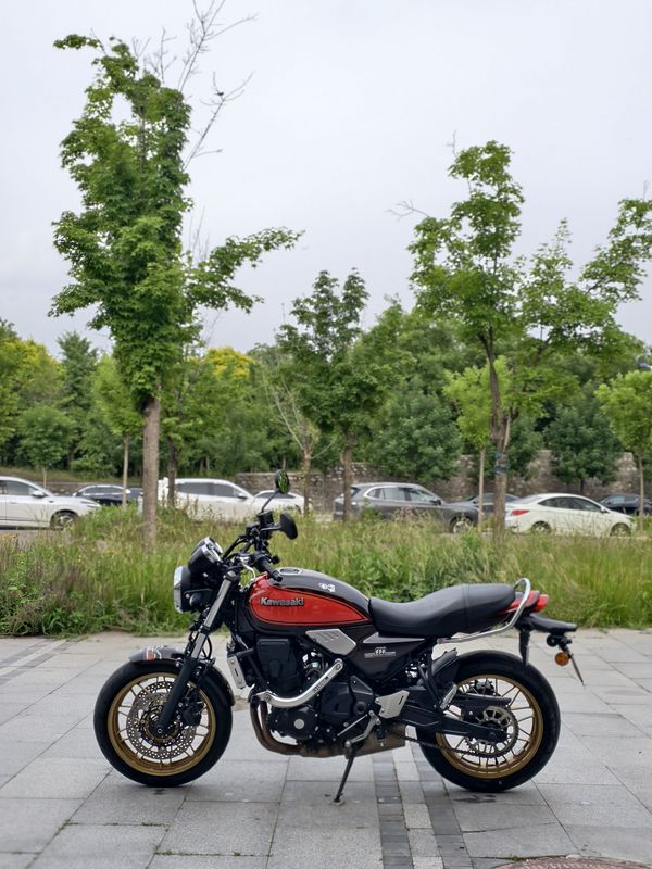 二手川崎Z650RS