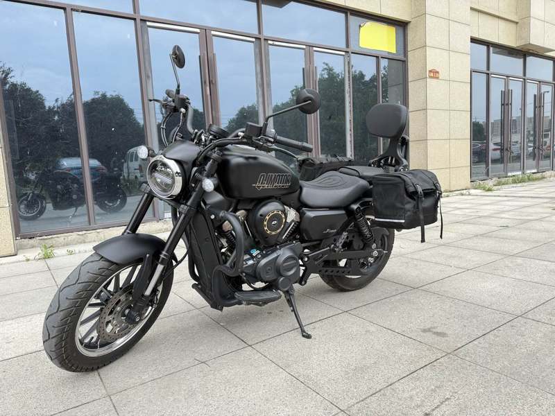 二手QJMOTOR闪300