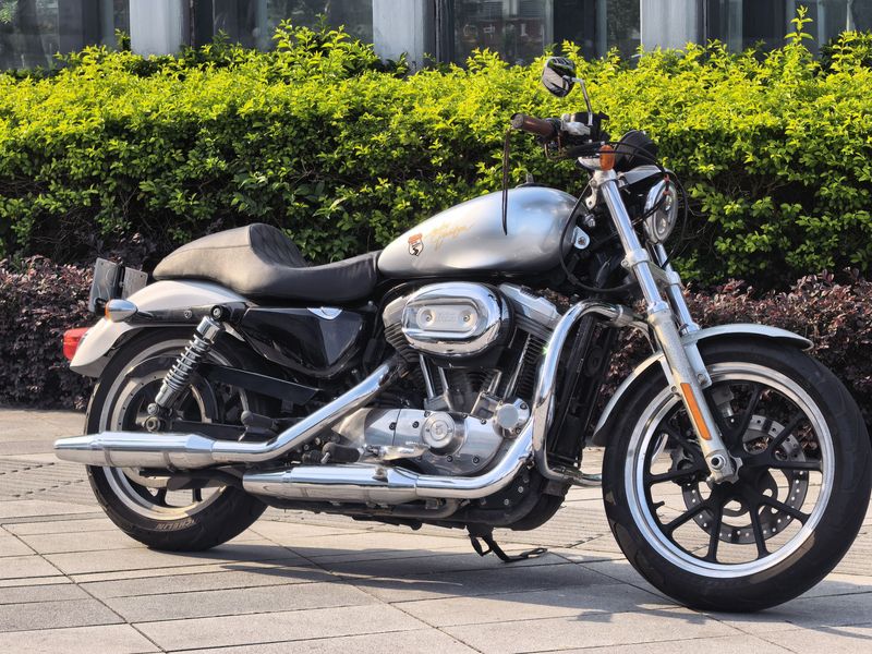 二手哈雷戴维森Iron883 硬汉