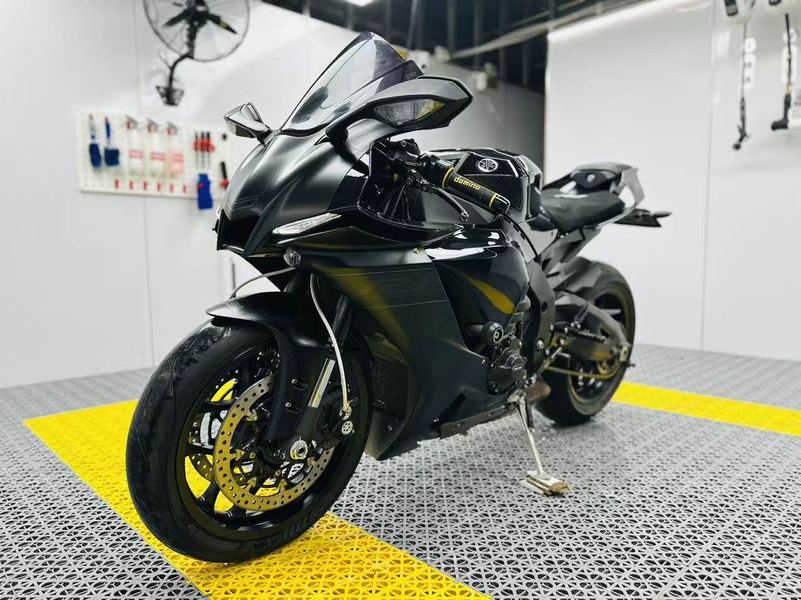 二手雅马哈YZF-R1