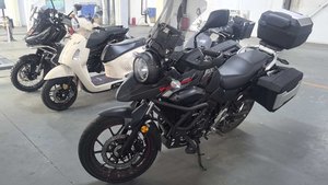 二手豪爵铃木DL250