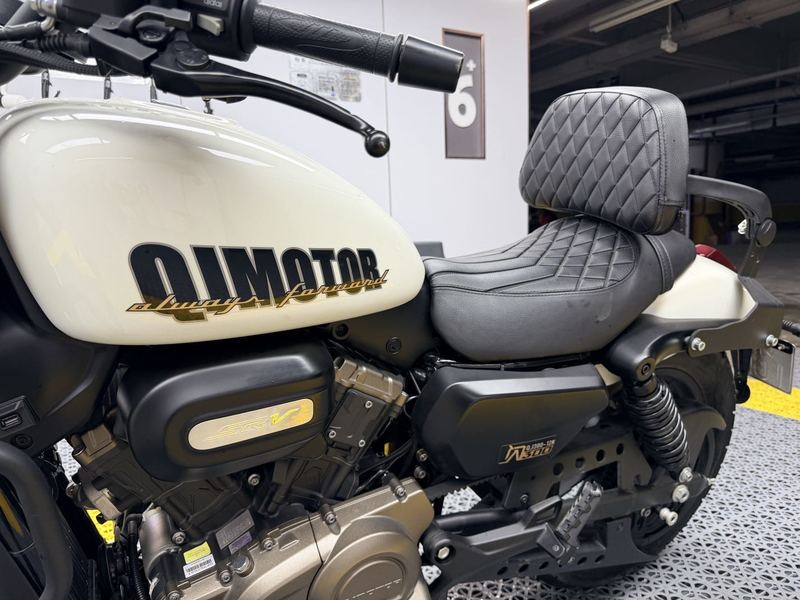 二手QJMOTOR闪300