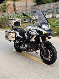 二手贝纳利金鹏 TRK502