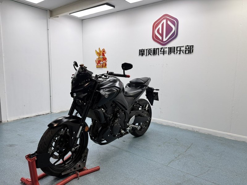 二手雅马哈MT-03