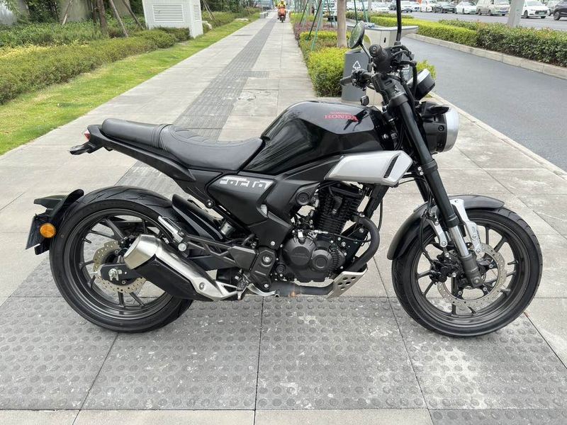 二手新大洲本田CBF190TR