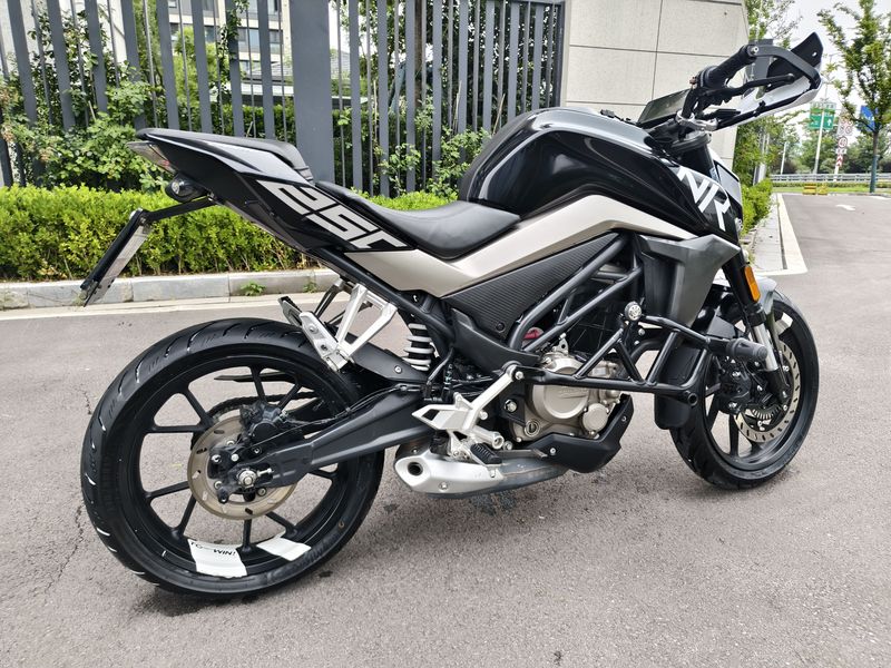 二手春风250NK