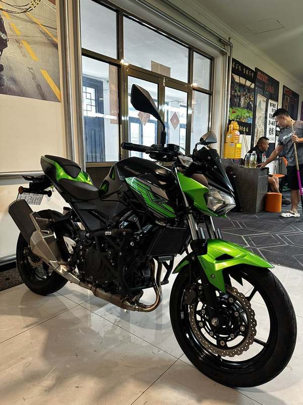 二手川崎Z400
