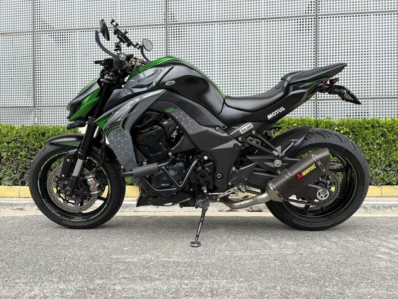 二手川崎Z 1000R