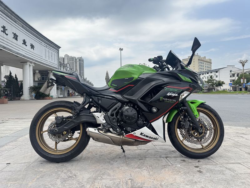 二手川崎Ninja 650 