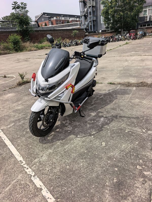 二手豪爵UHR150