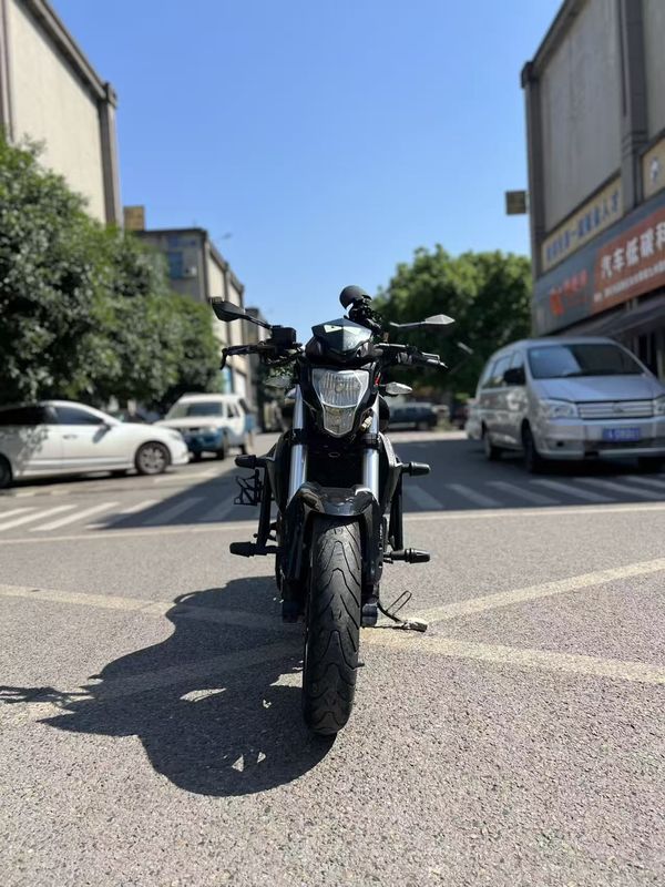 二手贝纳利蓝宝龙 BN302S