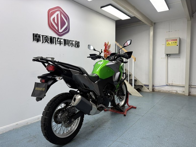 二手川崎Versys-X 300 