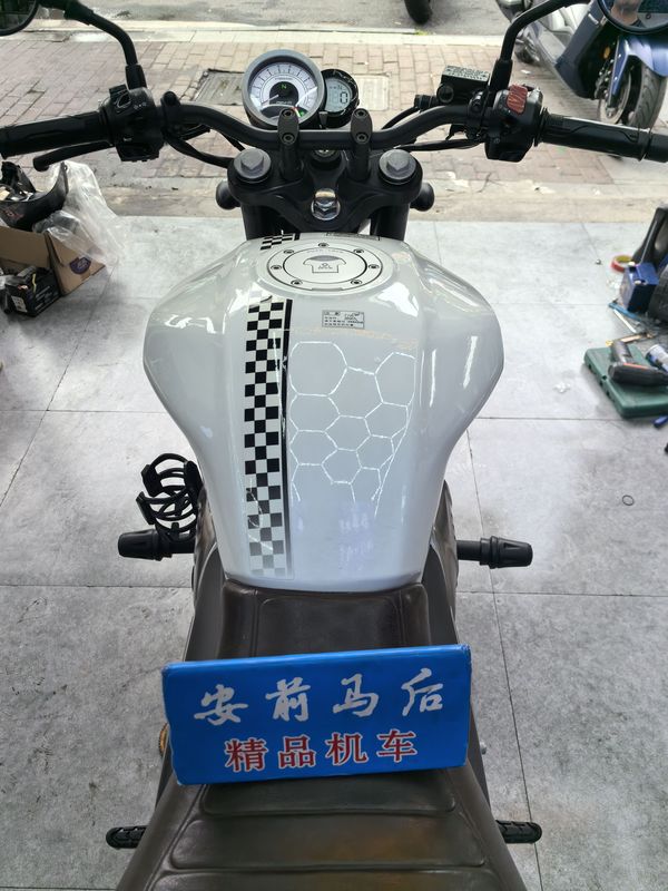 二手五羊本田鸷道 CB190SS