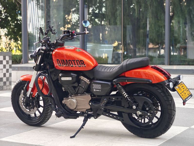 二手QJMOTOR闪300