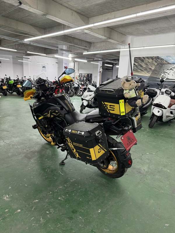 二手贝纳利TRK702