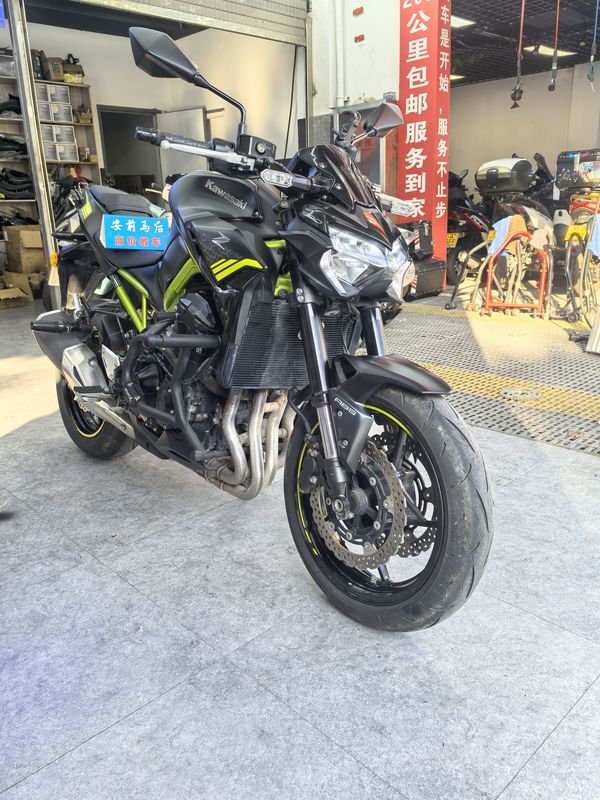 二手川崎Z900