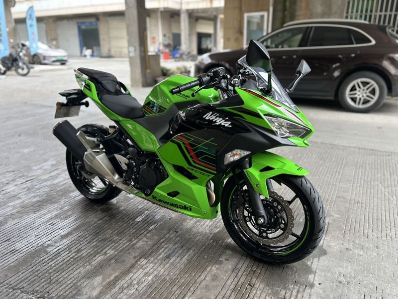 二手川崎Ninja 400