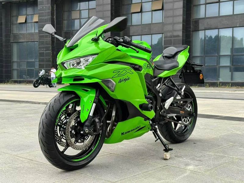 二手川崎ZX-4R