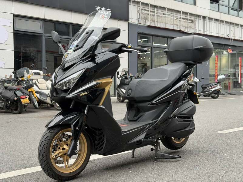 二手光阳赛艇 ST250