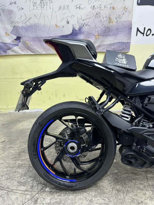 二手春风250SR