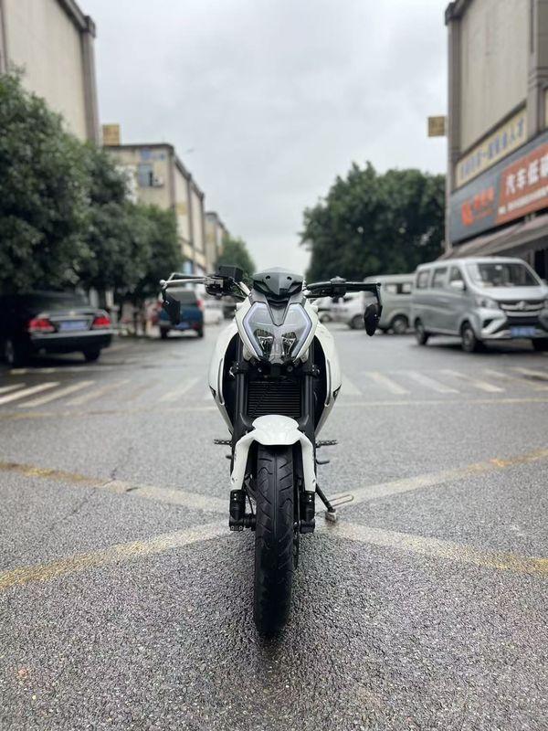 二手贝纳利小迅龙 BN150S