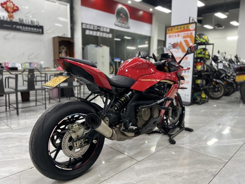 二手QJMOTOR赛600