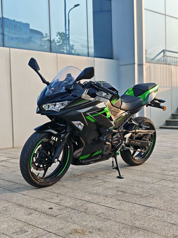 二手川崎Ninja 400