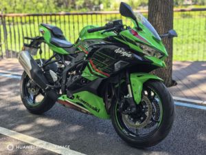 二手川崎ZX-4R