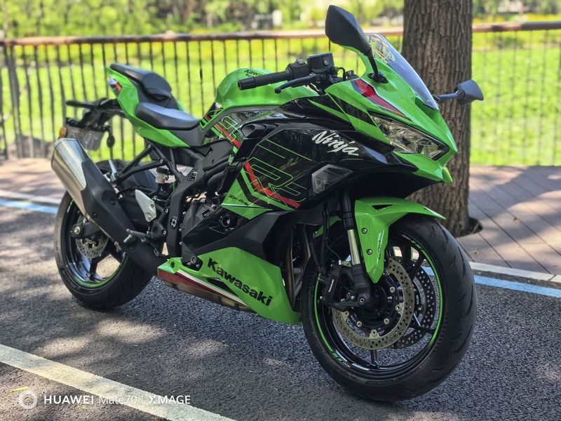 二手川崎ZX-4R
