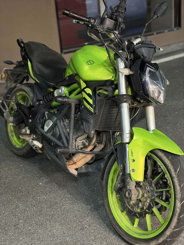 二手贝纳利蓝宝龙 BN302S