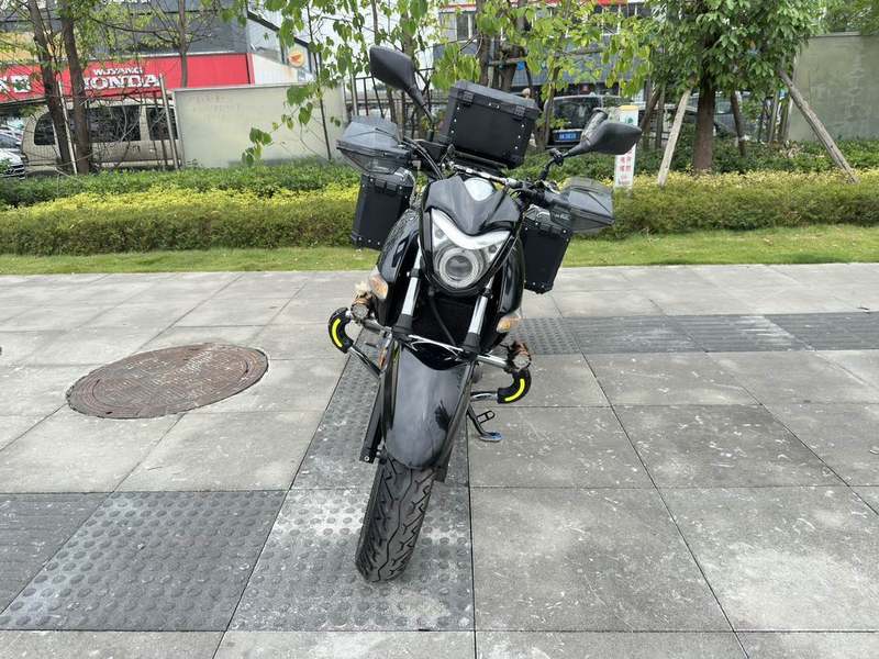 二手豪爵铃木骊驰 GW250