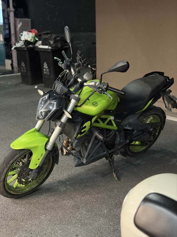 二手贝纳利蓝宝龙 BN302S