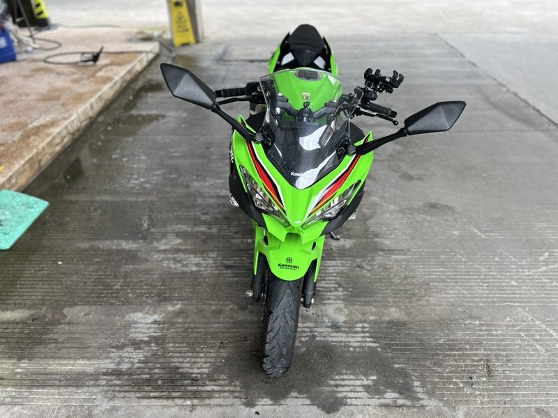 二手川崎Ninja 400
