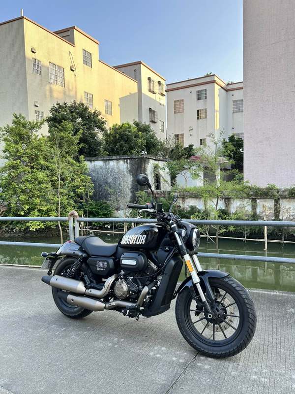 二手QJMOTOR闪300