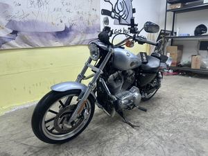 二手哈雷戴维森883L SuperLow