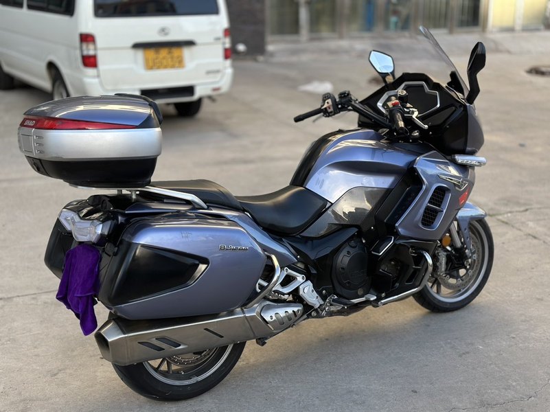 二手贝纳利1200GT