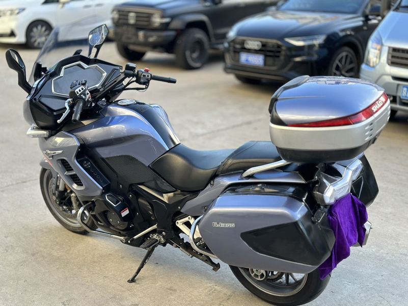 二手贝纳利1200GT